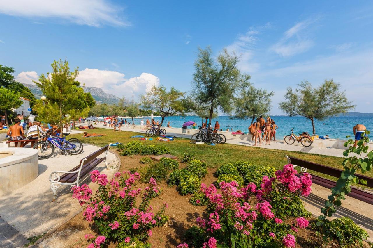 Apartments By The Sea Kastel Stari, Kastela - 6059 Dış mekan fotoğraf